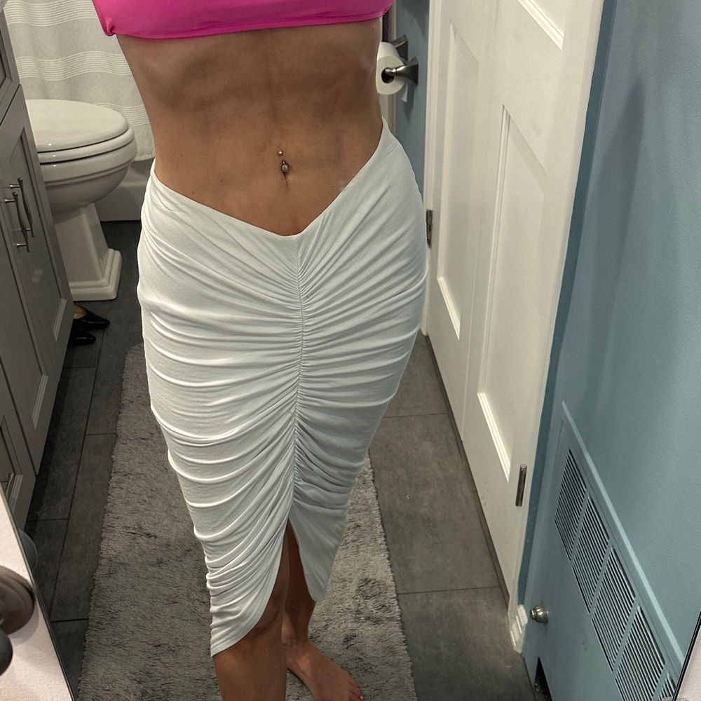 Bailey 44 White “Santorini” skirt
